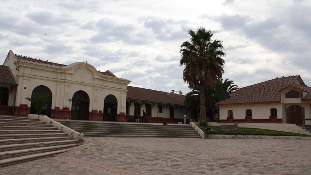 El frontis de la exEstaciones de Ferrocarriles donde se aloja el Museo del Limarí