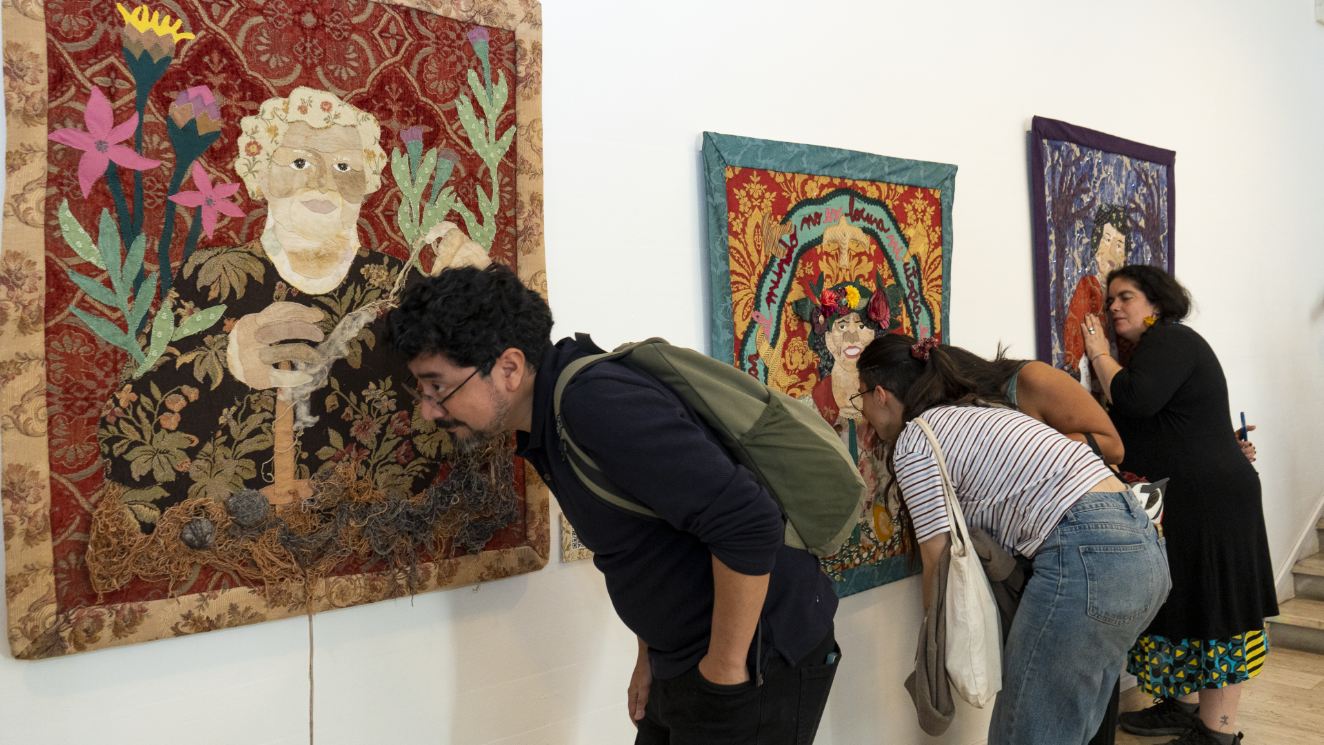 La exposición mezcla arte textil y sonidos para retratar a mujeres de la Región de Coquimbo