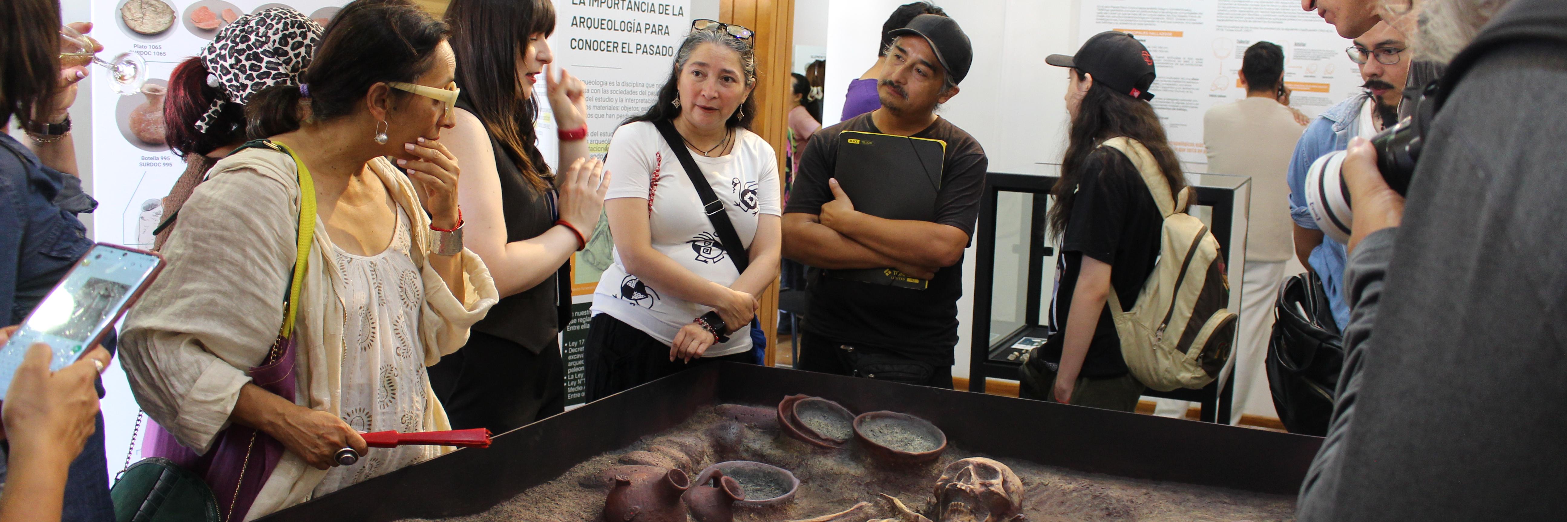 Imagen de la ceremonia de inauguración de la exposición