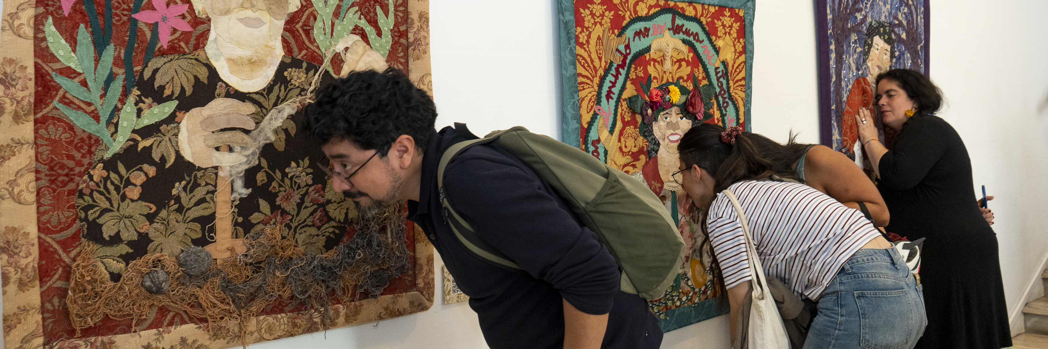 La exposición mezcla arte textil y sonidos para retratar a mujeres de la Región de Coquimbo
