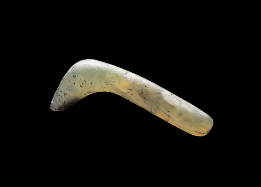 Tembetá tipo botellita curvo